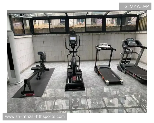 爬楼梯机：有效提升心肺功能的健身器材